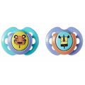 זוג מוצצי סיליקון עם איורים לגיל 0-6 חודשים TOMMEE TIPPEE