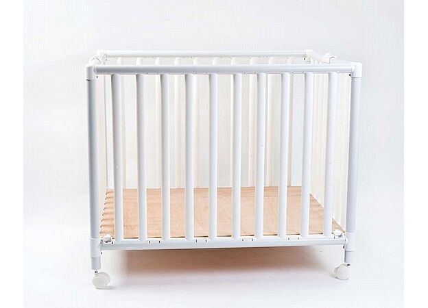 לול פלסטיק מתקפל BABYTECH